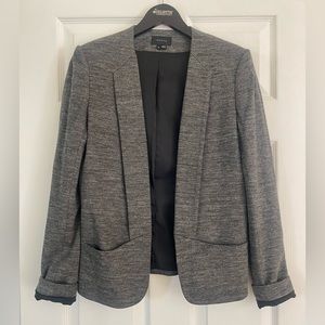 THEORY gray blazer size 6- soft fabric